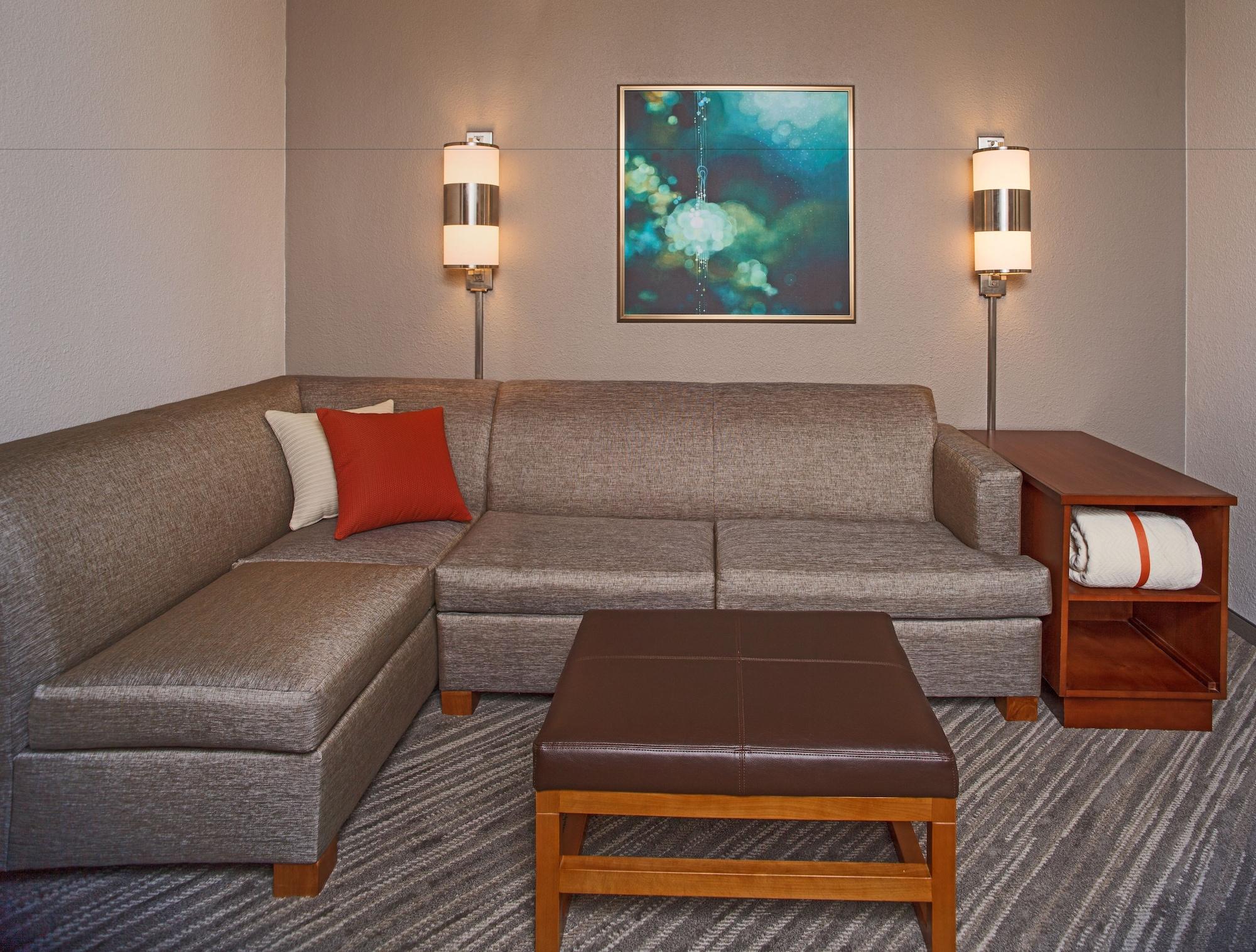 Hyatt Place Cincinnati Блу-Аш Екстер'єр фото