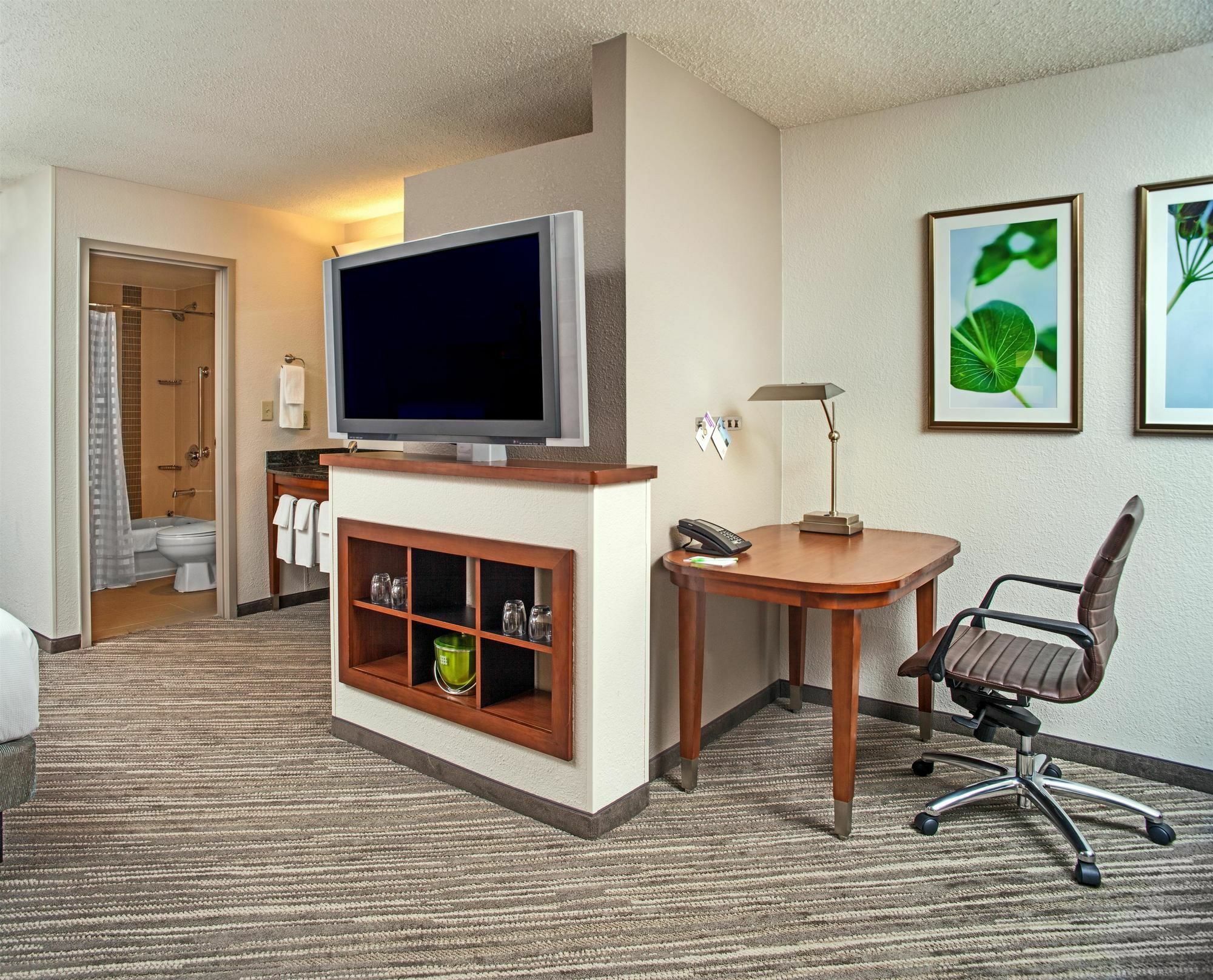 Hyatt Place Cincinnati Блу-Аш Екстер'єр фото